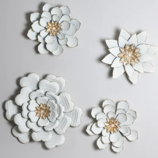 Kirkland's Home And Gold Metal Flower Small Wall Plaque- Wall Plaques