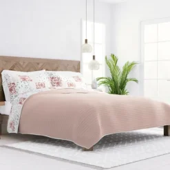Kirkland's Home Blush Patchwork Reversible 3-Pc. Queen Quilt Set- Quilts