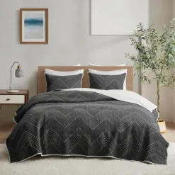 Kirkland's Home Chevron Full/Queen 3-Pc. Coverlet Set- Bedspreads & Coverlets