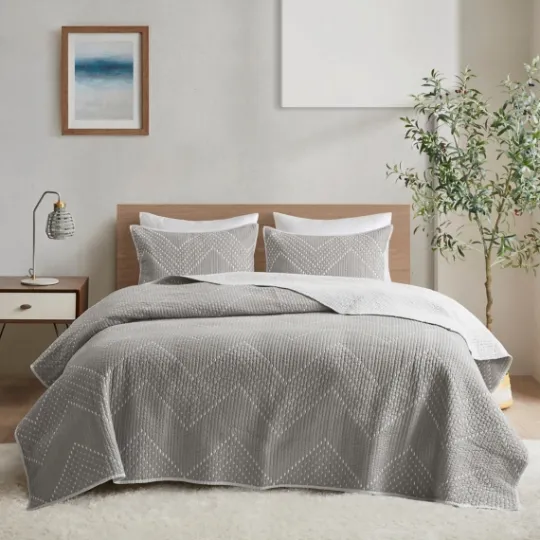 Kirkland's Home Chevron Full/Queen 3-Pc. Coverlet Set- Bedspreads & Coverlets