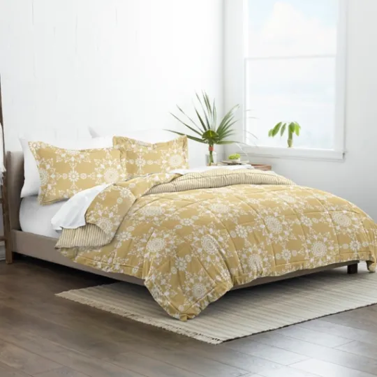 Kirkland's Home Daisy Medallion King 3-Pc. Comforter Set- Comforters