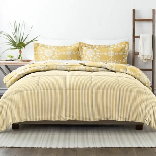 Kirkland's Home Daisy Medallion King 3-Pc. Comforter Set- Comforters