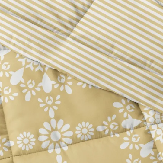 Kirkland's Home Daisy Medallion King 3-Pc. Comforter Set- Comforters