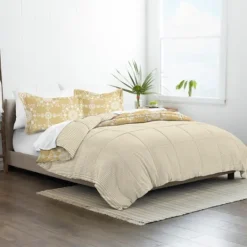 Kirkland's Home Daisy Medallion Queen 3-Pc. Comforter Set- Comforters