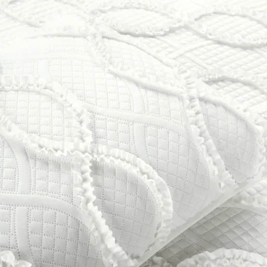 Kirkland's Home Daisy Trellis Ruffles 3-Pc. Queen Quilt Set- Quilts