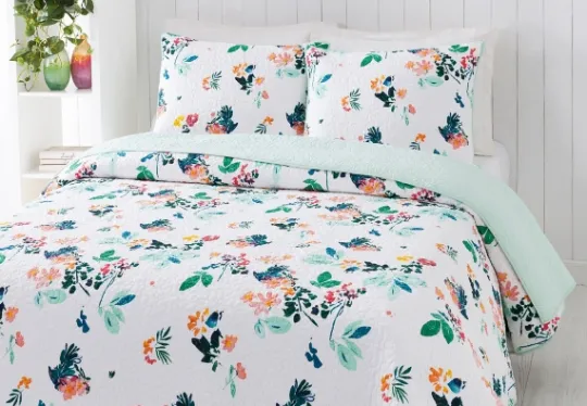 Kirkland's Home Daydreaming Floral 3-Pc. Queen Quilt Set- Quilts