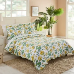 Kirkland's Home English Meadow 3-Pc. King Quilt Set- Quilts
