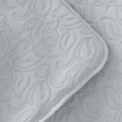 Kirkland's Home Floral Stitch 3-Pc. Queen Quilt Set- Quilts