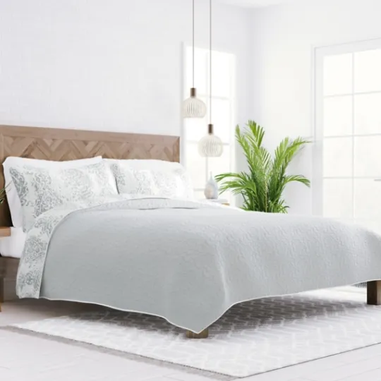 Kirkland's Home Gray Damask Reversible 3-Pc. King Quilt Set- Quilts