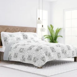 Kirkland's Home Gray Patchwork Reversible 3-Pc. Queen Quilt Set- Quilts