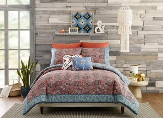 Kirkland's Home Jessica Simpson Antara Queen Comforter Set- Comforters