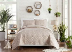 Kirkland's Home Justina Blakeney Abrazo 3-Pc. Queen Quilt Set- Quilts