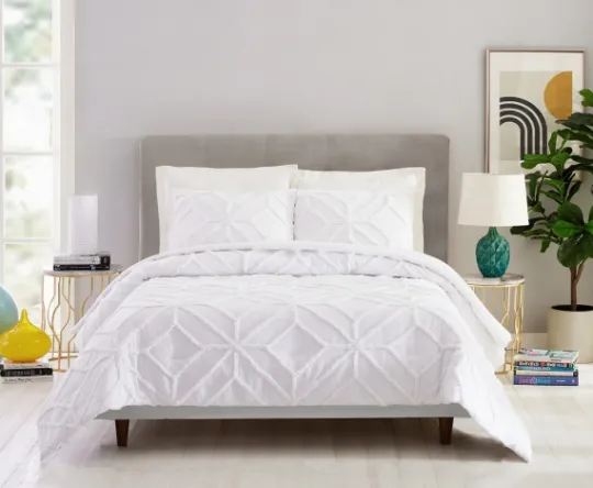 Kirkland's Home Tufted Chenille 3-Pc. King Duvet Set- Duvets