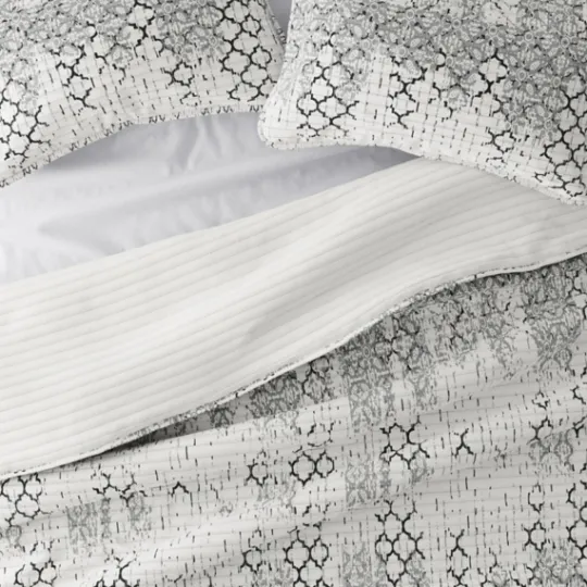 Kirkland's Home White Trellis Reversible 2-Pc. Twin Quilt Set- Quilts