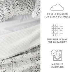 Kirkland's Home White Trellis Reversible 2-Pc. Twin Quilt Set- Quilts